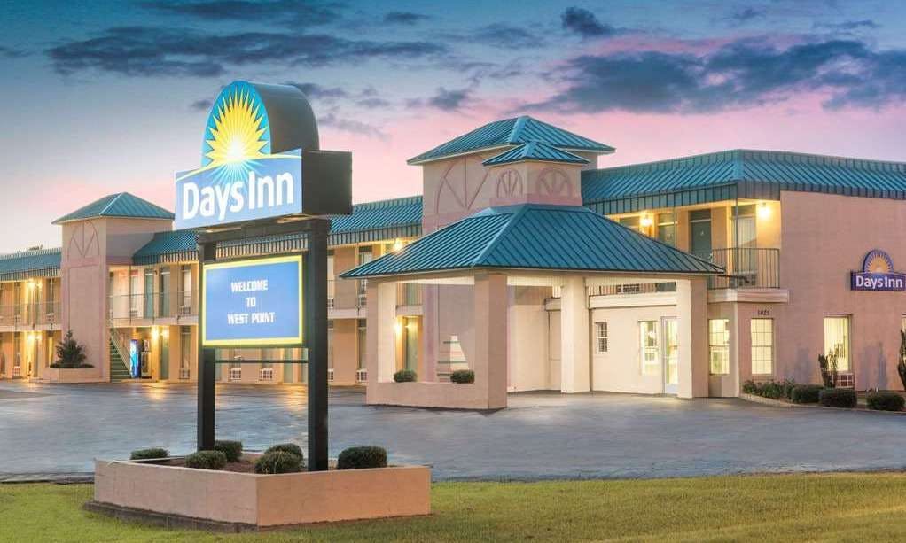 Days Inn by Wyndham West Point