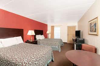 Hotel Days Inn by Wyndham Cave City photo 2