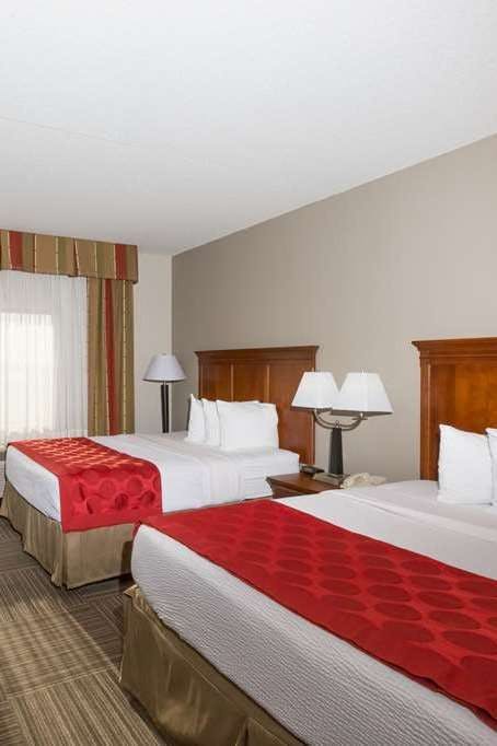 Hotel Ramada Platte City KCI Airport photo 2