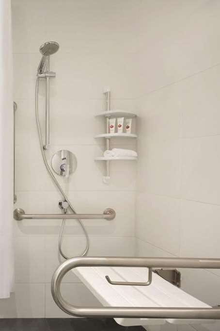 Hotel TRYP by Wyndham Dubai photo 4