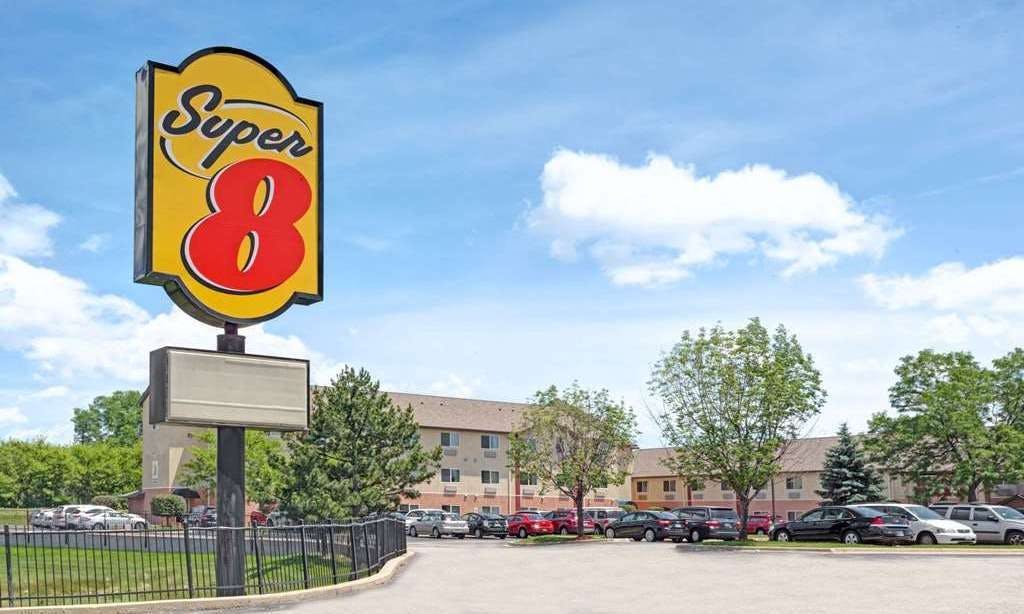 Super 8 by Wyndham Chicago O'Hare Airport