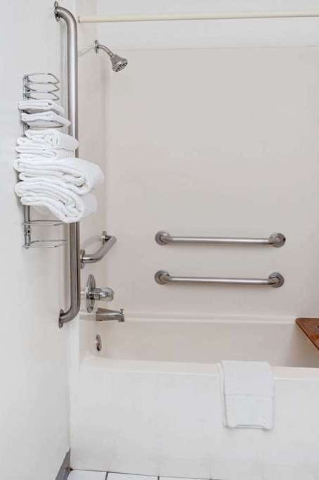 Hotel Super 8 by Wyndham Chicago O'Hare Airport photo 4