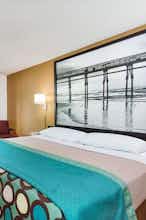 Hotel Super 8 by Wyndham Greensboro/Coliseum/Conv. photo 1