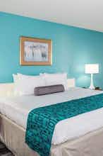 Hotel Howard Johnson by Wyndham Winter Haven FL photo 1