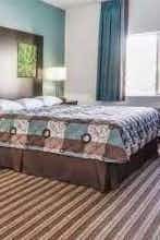 Hotel Super 8 by Wyndham Brenham TX photo 2