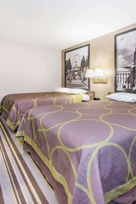 Hotel Super 8 by Wyndham Nevada photo 3