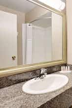 Hotel Ramada Kamloops photo 5