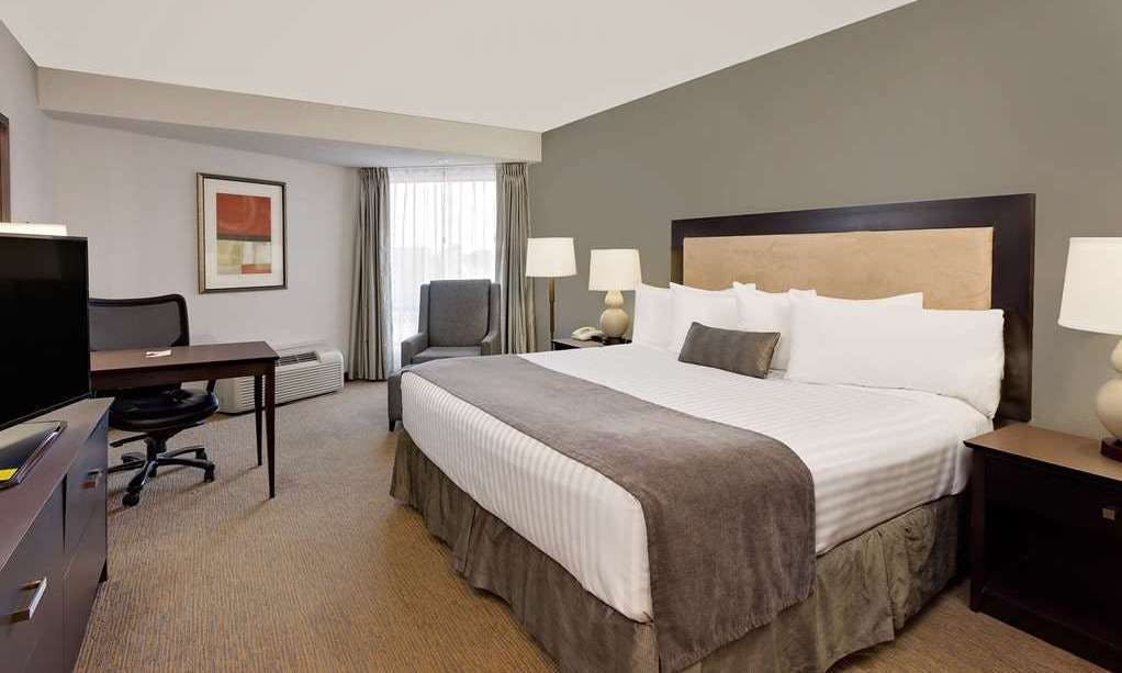 Ramada by Wyndham Kamloops