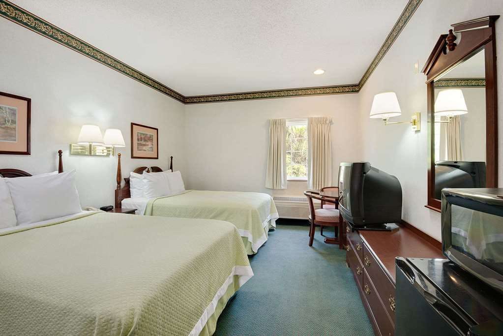 Hotel Days Inn by Wyndham Lisbon photo 1