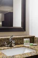Hotel AmericInn Baudette photo 5