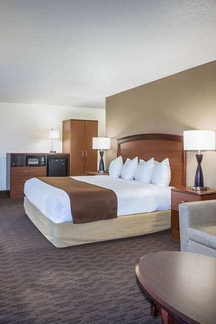 Hotel AmericInn Baudette photo 1