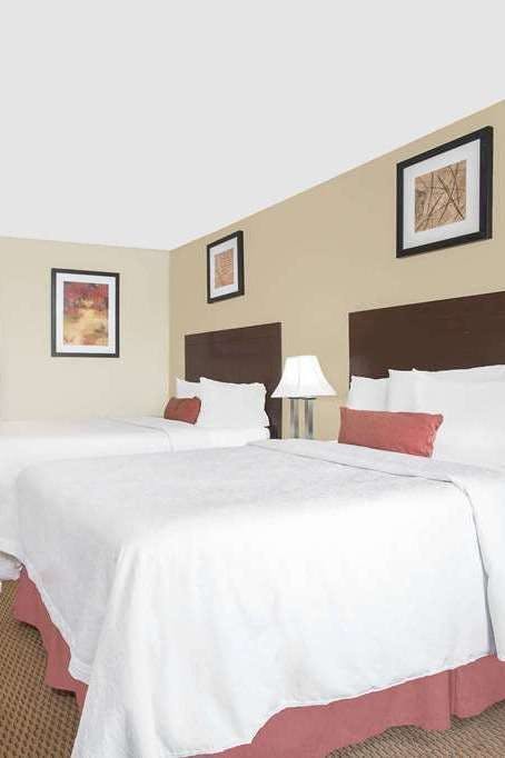 Hotel Baymont by Wyndham Greenville photo 3