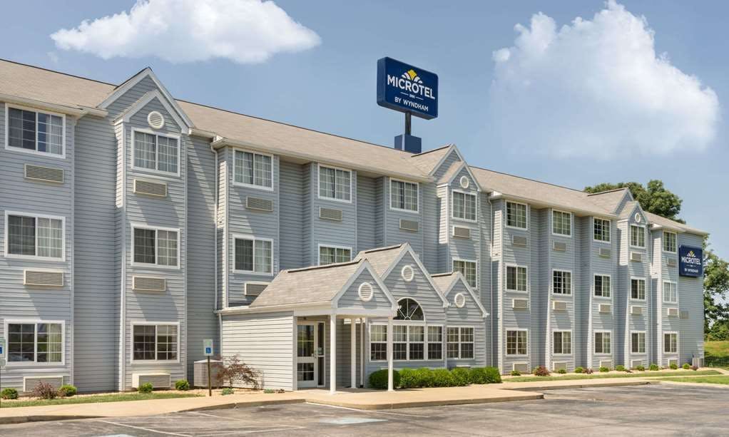 Microtel Inn & Suites by Wyndham Bowling Green