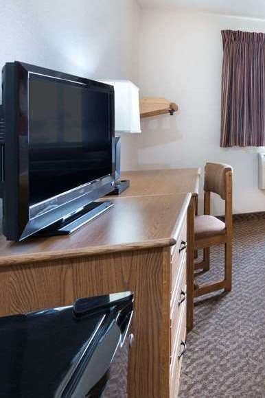 Hotel Super 8 Morgantown WV photo 4