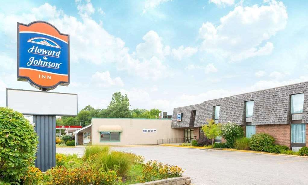 Howard Johnson by Wyndham Tillsonburg
