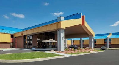 Baymont by Wyndham Muncie Near Ball State University