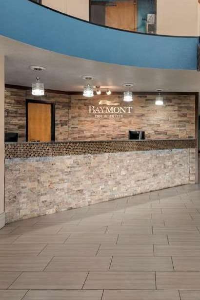 Hotel Baymont by Wyndham Muncie Near Ball State University photo 5