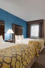 Hotel Baymont Muncie Ball State U photo 2