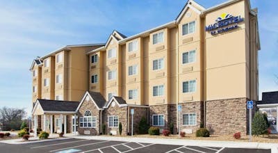 Microtel Inn & Suites by Wyndham Shelbyville