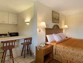 Hotel Days Inn by Wyndham Moss Point Pascagoula photo 1