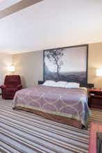 Hotel Super 8 Jamestown photo 1