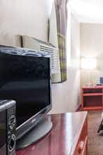 Hotel Super 8 Jamestown photo 4