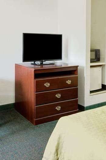 Hotel Super 8 by Wyndham De Soto photo 4