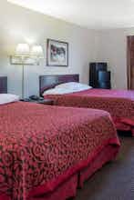 Hotel Days Inn Pontoon Beach photo 2