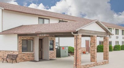 Super 8 by Wyndham Story City