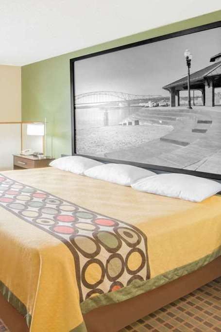 Hotel Super 8 by Wyndham Story City photo 2