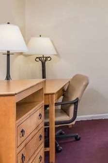 Hotel Super 8 by Wyndham Manning photo 3