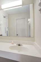 Hotel Super 8 by Wyndham Manning photo 5