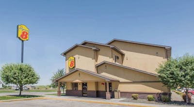 Super 8 by Wyndham Nampa