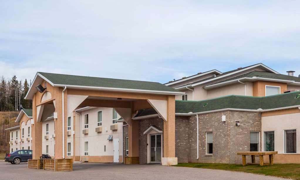 Super 8 by Wyndham Hinton