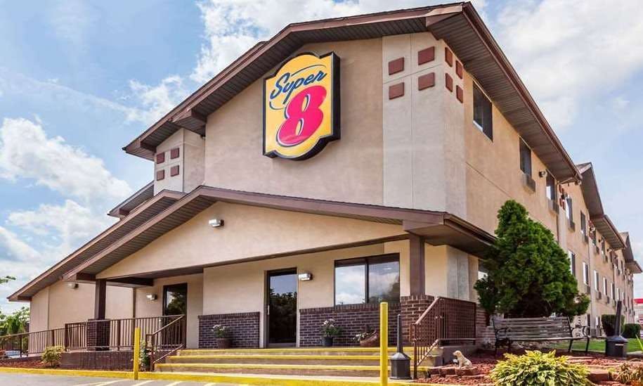 Super 8 Dunbar Charleston Are