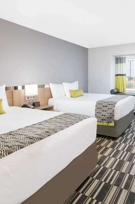 Hotel Microtel Inn & Suites by Wyndham Lubbock photo 2