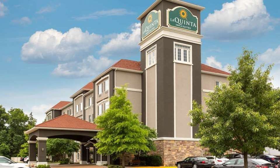 La Quinta Inn & Suites by Wyndham Smyrna TN - Nashville