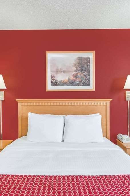 Hotel Days Inn Gillette photo 1