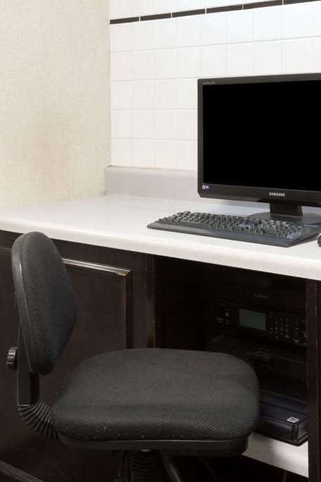 Hotel Super 8 Kingsport I-81 photo 4