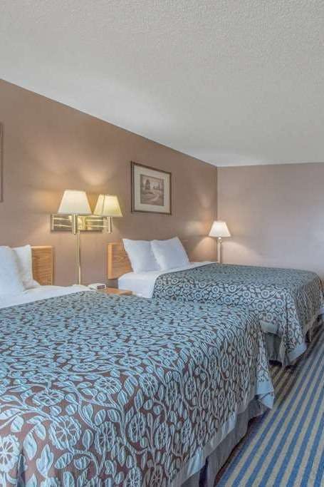 Hotel Days Inn Jamestown photo 3