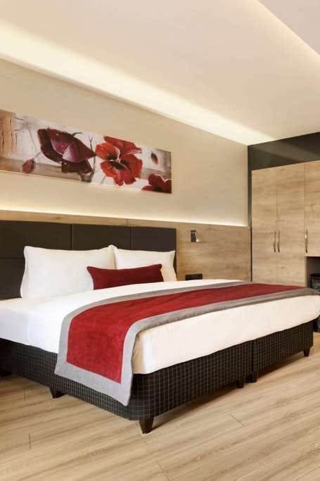 Hotel Ramada Encore by Wyndham Gebze photo 2