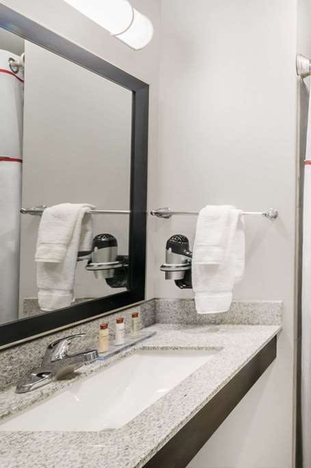 Hotel Hawthorn Extended Stay by Wyndham Midland photo 5