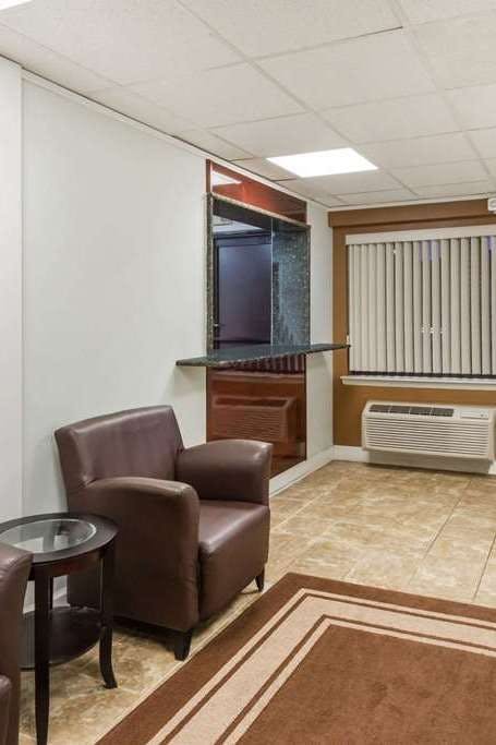 Hotel Super 8 by Wyndham Chattanooga Ooltewah photo 5