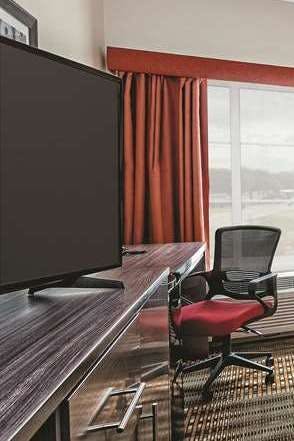 Hotel La Quinta by Wyndham San Antonio by Frost Bank Center photo 3