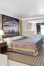 Hotel Super 8 Knoxville East photo 1