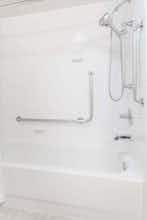 Hotel Ramada Sherwood Park photo 3