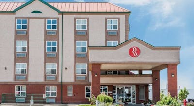 Ramada by Wyndham Sherwood Park