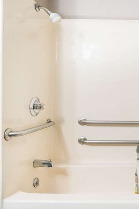 Hotel Days Inn and Suites Wausau photo 5