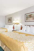 Hotel DI Battlefield Rd/Hwy 65 photo 2