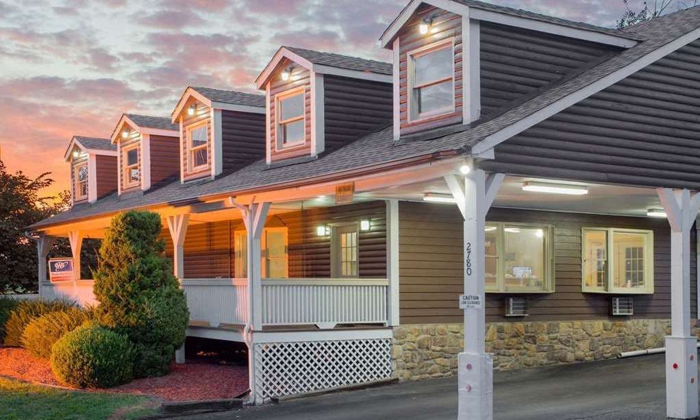 Super 8 by Wyndham Christiansburg